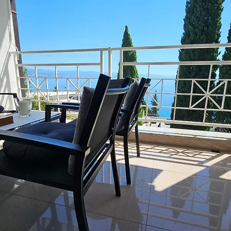 Apartment Libron Ičići