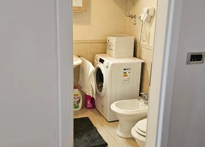 Libron Apartment *